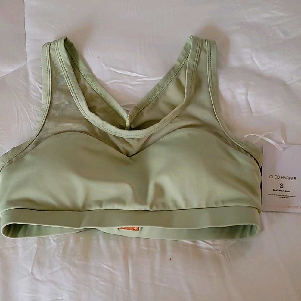 NWT Cleo Harper Everly
